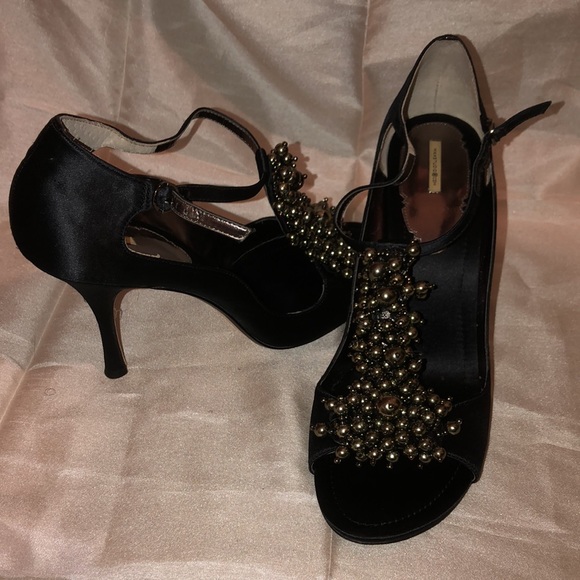 MaxStudio.com black jeweled heels - Picture 2 of 7